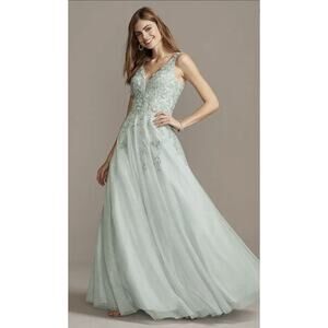 XSCAPE Embroidered Floral Sleeveless Gown Long Formal Dress Size 4